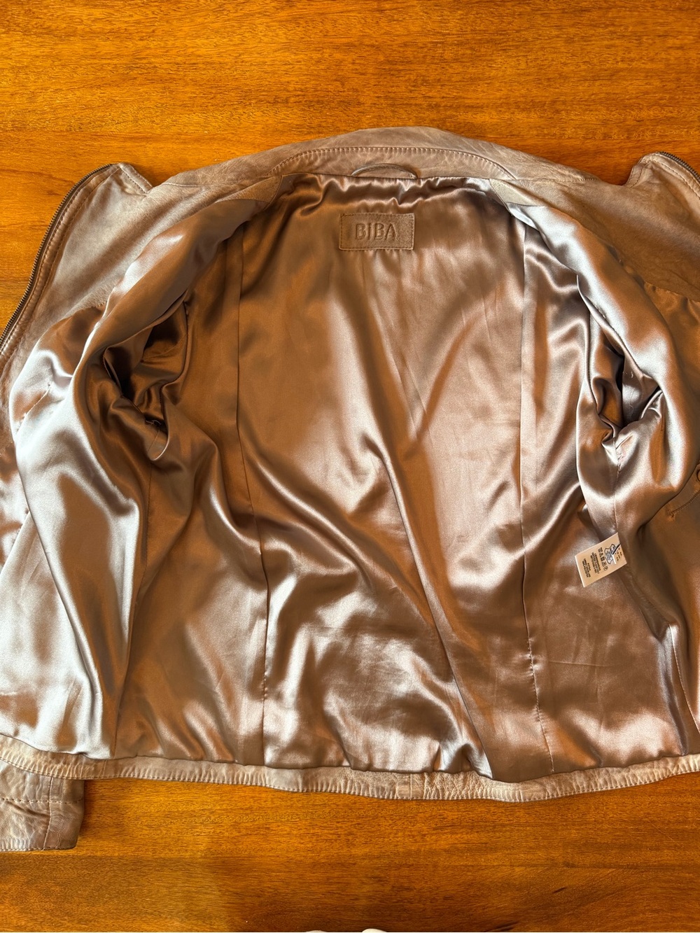 BIBA Germany Genuine Lambskin Leather Jacket - Picture 4 of 17